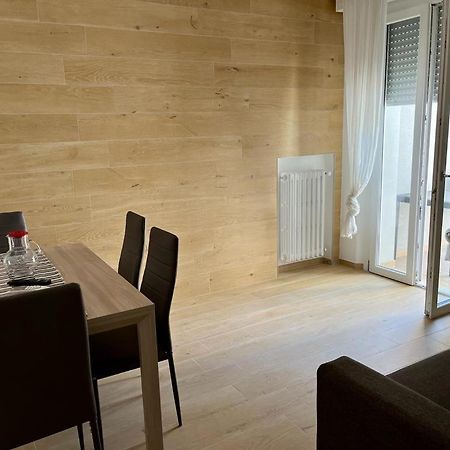 Appartamenti Villa Miramare Rimini Ngoại thất bức ảnh