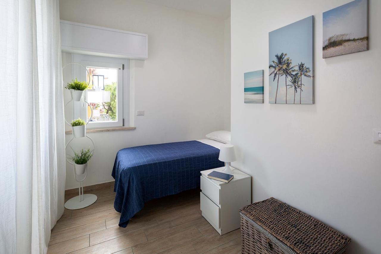 Appartamenti Villa Miramare Rimini Ngoại thất bức ảnh