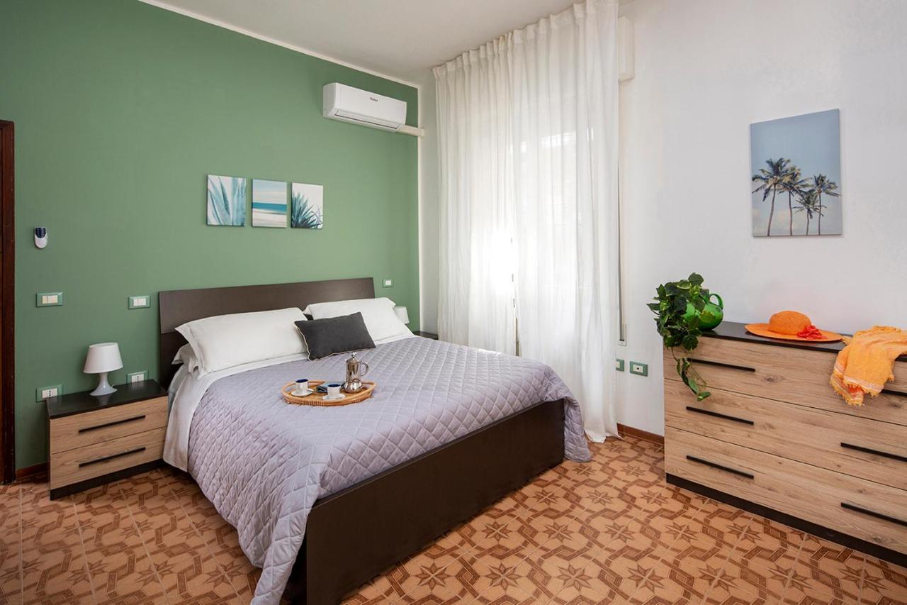 Appartamenti Villa Miramare Rimini Ngoại thất bức ảnh