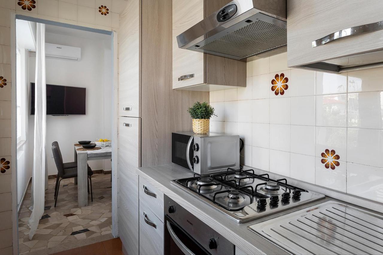 Appartamenti Villa Miramare Rimini Ngoại thất bức ảnh
