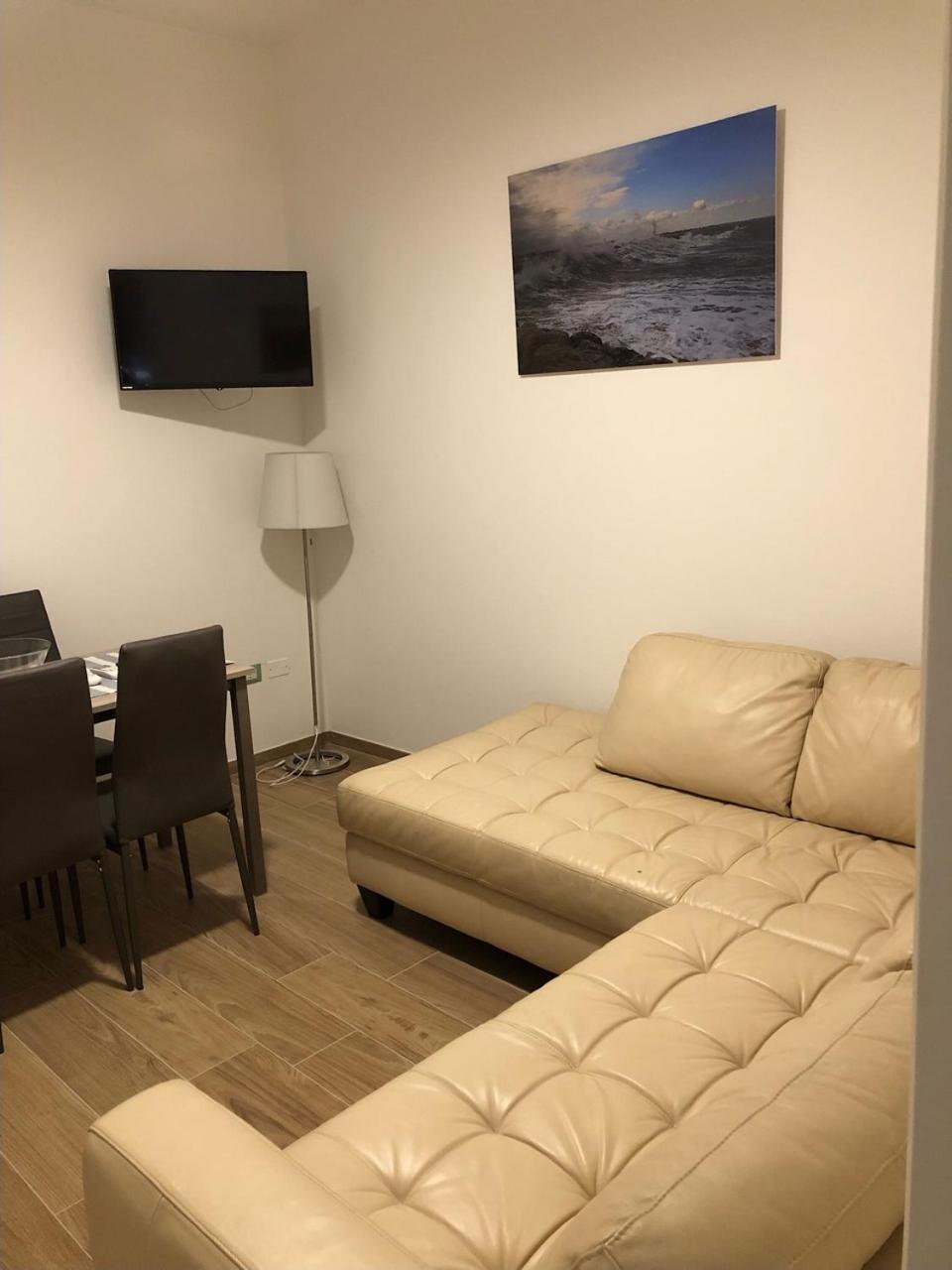 Appartamenti Villa Miramare Rimini Ngoại thất bức ảnh